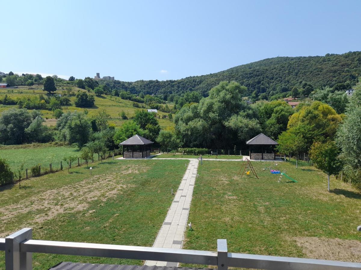 River Bank Apartments & Castle View Bihać エクステリア 写真