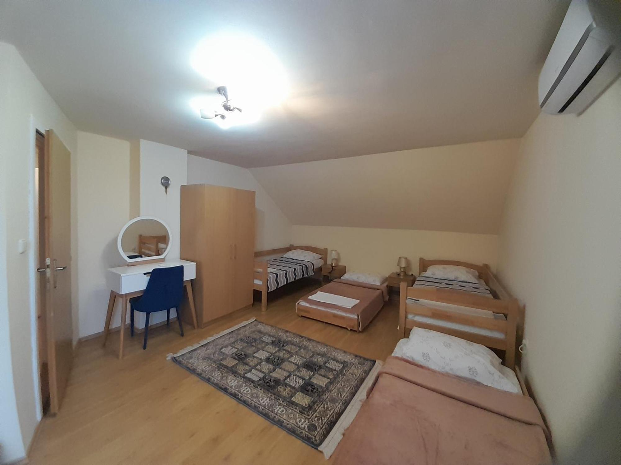 River Bank Apartments & Castle View Bihać エクステリア 写真